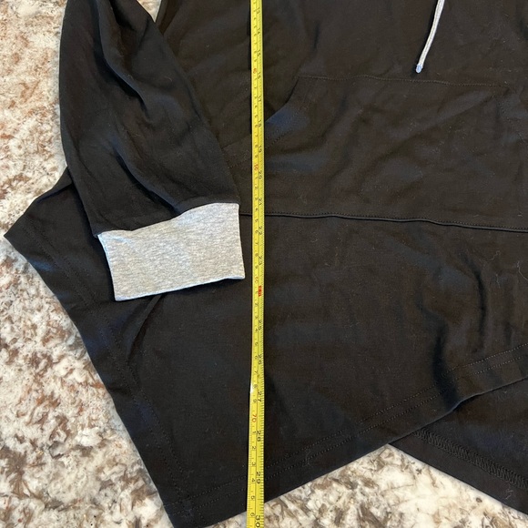 L New Miagooo Two Tone Assymetrical Hem Pocket Hoodie Tunic Black Gray Large - Picture 3 of 10